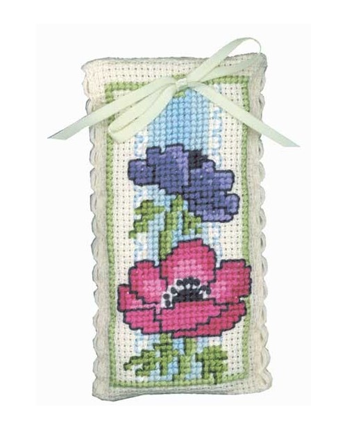 Lavender sachet anemone