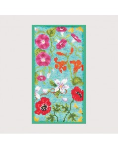 Turquoise Spectacle Case embroidered by cross stitch. Motif: flowers. Le Bonheur des Dames 3231