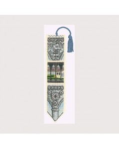 Cloister and cornerstones. Bookmark stitched by counted cross stitch kit on Aïda fabric. Le Bonheur des Dames 4523