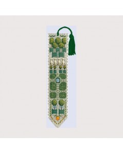 Orange Grove garden. Bookmark stitched by counted cross stitch kit on Aïda fabric. Le Bonheur des Dames 4527