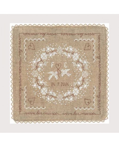 Coussin de mariage en Aida de lin naturel brodé avec du fil blanc. Motif: colombes et fleurs. Le Bonheur des Dames 5045