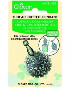 Thread Cutter Pendant (Antique Silver)