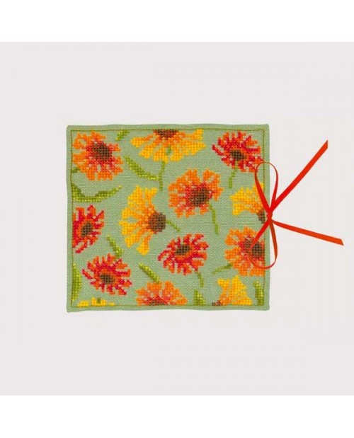 Needle case to embroider with helenium flowers. Le Bonheur des Dames 3468