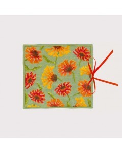 Needle case to embroider with helenium flowers. Le Bonheur des Dames 3468