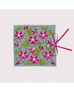 Needle case Morning-glory. Counted cross stitch embroidery kit. Le Bonheur des Dames 3469
