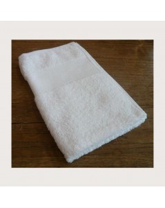 Hand-towel white with Aïda embroidery band. Le Bonheur des Dames SE18. Bath linen.