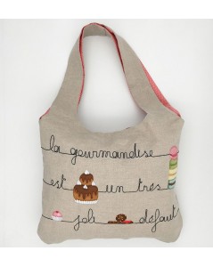 Kit broderie sac en lin avec motif gâteau et macarons. Le Bonheur des Dames 2915_M. Sac monté.