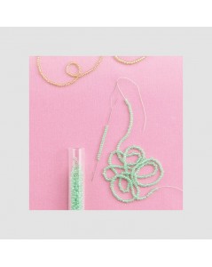 Needles for quick beading. Clover