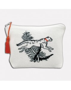 White linen pochette to stitch by petit point. Motive: cheetah and a branch of palm tree. 9033. Le Bonheur des Dames