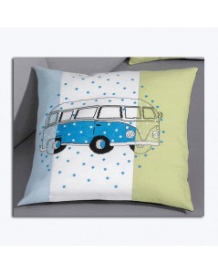 Blue bus embroidered on three different fabrics: blue, green, white. Le Bonheur des Dames 834327