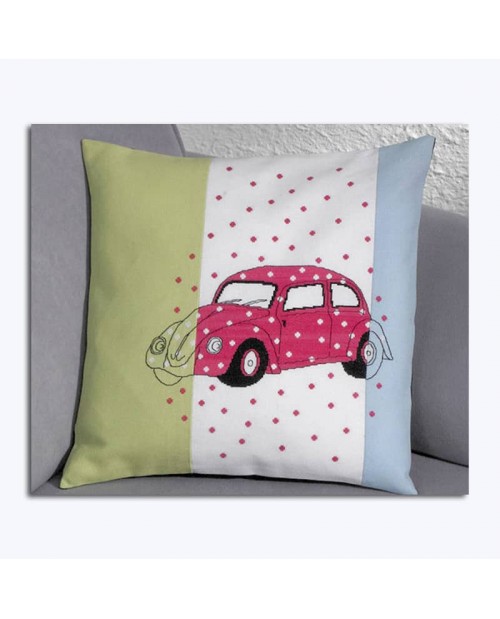 Voiture rose brodée sur trois toiles différentes: bleue, verte, blanche. Le Bonheur des Dames 834326 Voiture rose brodée sur trois toiles différentes: bleue, verte, blanche. Le Bonheur des Dames 834326