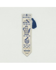 Bookmark recipes in blue. Embroidered bookmark. Blue dishes on white 7 pts/cm Aida band. Le Bonheur des Dames 4544