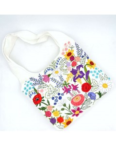 Satin stitch embroidery kit. Tote bag to stitch and sew. Printed motif: flowers. Le Bonheur des Dames 2922