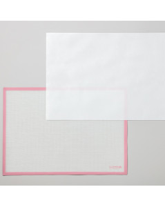 Tapis à appliqués et feuille de repassage. Clover