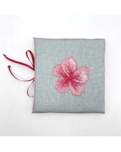 Needle case embroidered in cross stitch on the reverse side. Pink sakura flower on sky blue linen. Le Bonheur des Dames 3480