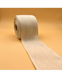 A roll of ivory even-weave linen ribbon 10 cm large, 10 threads/cm.
