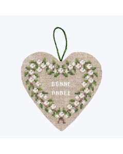 Counted cross stitch embroidery. Heart of white berries. Writing: Bonne Année. Le Bonheur des Dames 2717