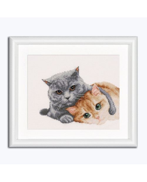 Tableau brodé au point de croix, point compté. Deux chats: gris et roux. Dutch Stitch Brothers DSB026