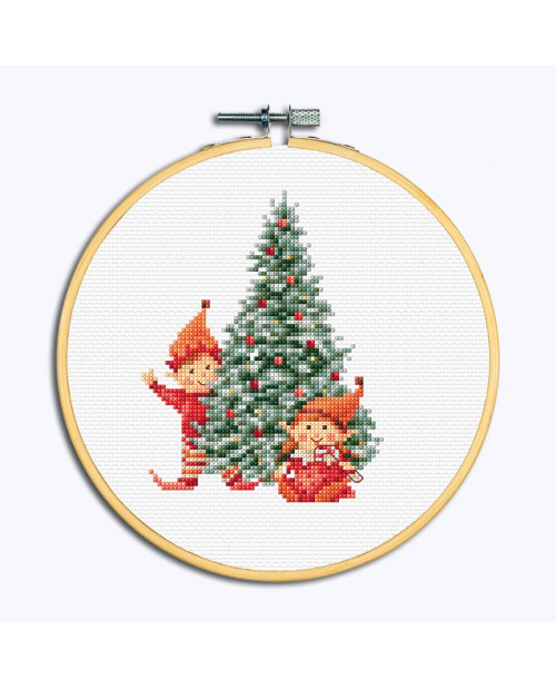 Two elves and a Christmas tree. Embroidery framed in a wooden hoop. Dutch Stitch Brothers DSB043C