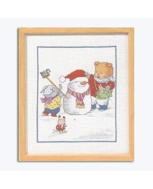 Kit de broderie au point de croix – ourson et éléphant décorant un bonhomme de neige. Série Happy Friends, Permin of Copenhagen. Kit de broderie au point de croix – ourson et éléphant décorant un bonhomme de neige. Série Happy Friends, Permin of Copenhagen.